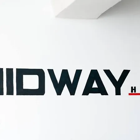 Midway Home, Nel Centro Storico Di